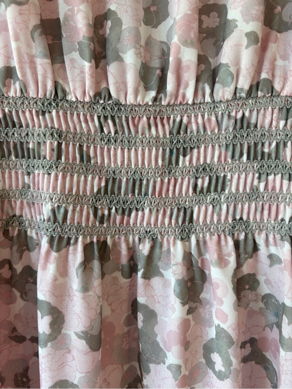 Wilfred Daughter Dress Gray Pink Floral Smocked Waist Puff Sleeve Mini Dress M - Picture 8 of 9